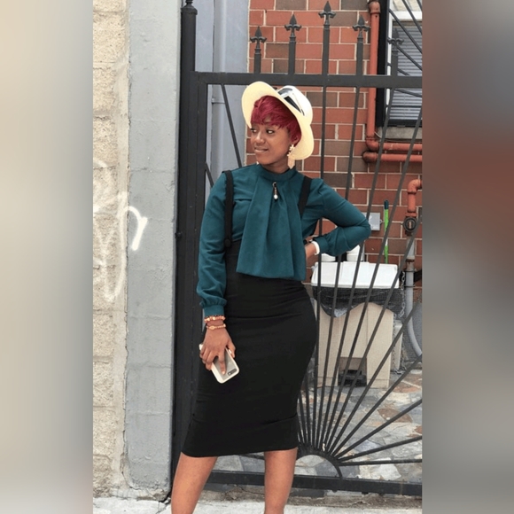 Pencil Skirt with Suspenders (Shein Unity) - Picture 3 of 6